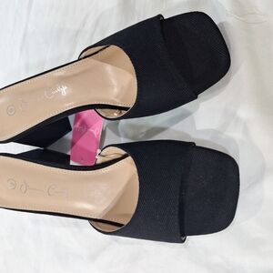 Jessica Black Women's Shoes size 6.5